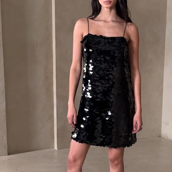 Banana Republic NWT Teia Petite Black Large Round Sequin Mini Cocktail Dress - Picture 1 of 15
